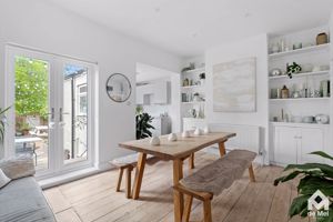 Photo 9- click for photo gallery